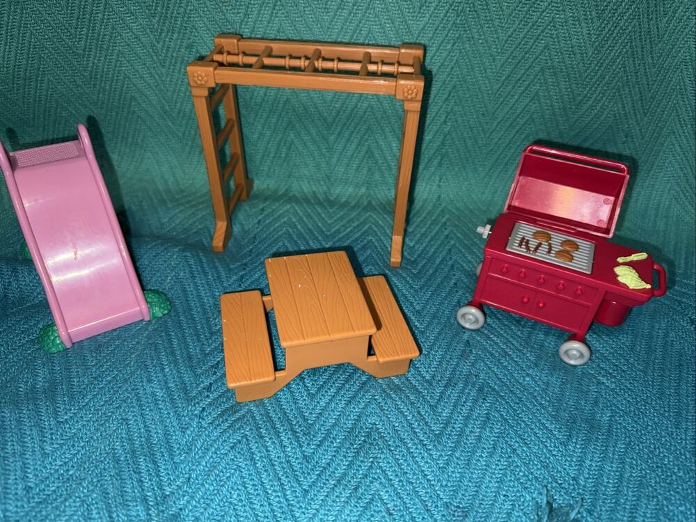Fisher Price Loving Family Backyard Set